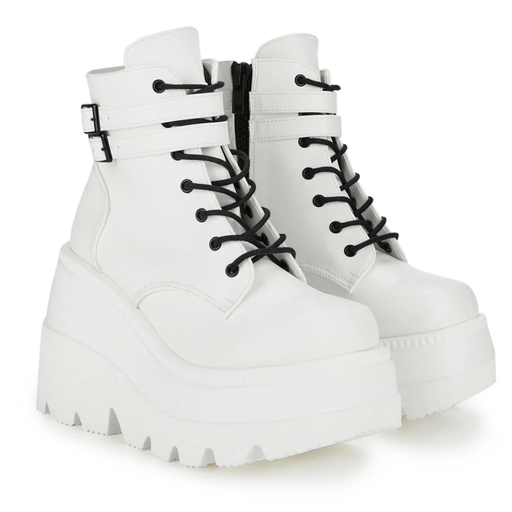 PURE TECHNOPAGAN BOOTS DEMONIA NEW IN BOX